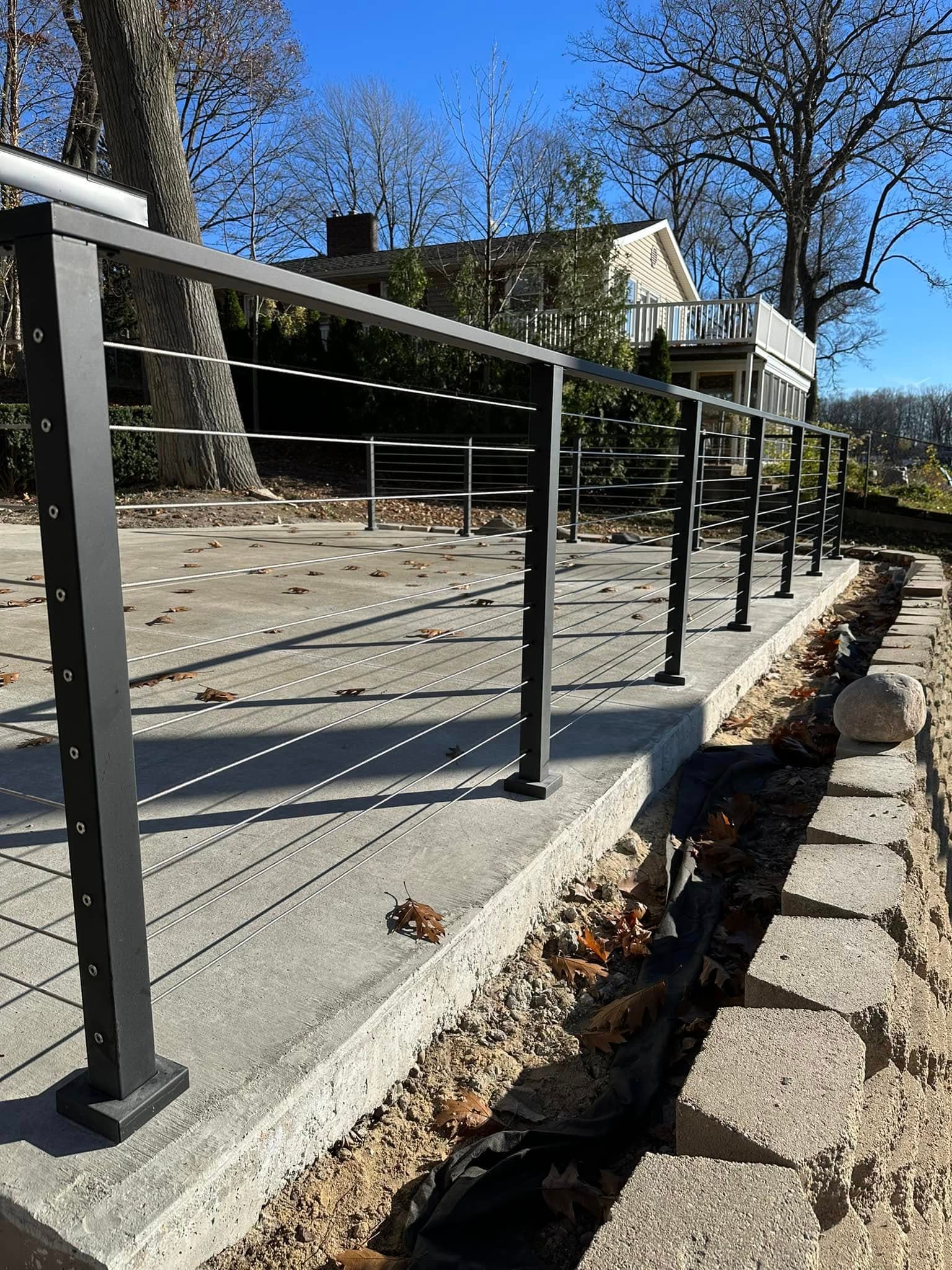 Lakeside Cable Patio